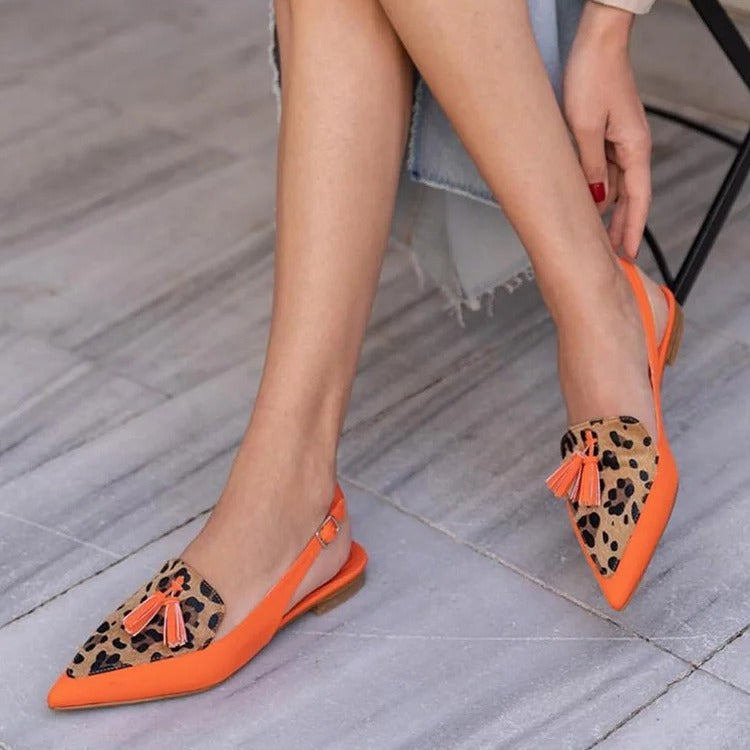 Sandalias de talón abierto con borlas de Lorina